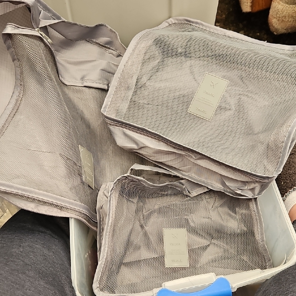 Gray Laundry Pouch Set - Picture 5 of 6